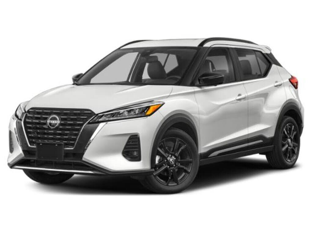 2024 NISSAN Kicks