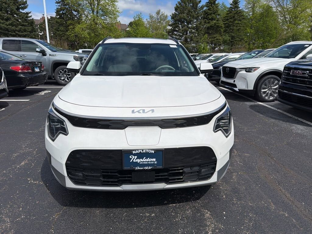 2023 KIA Niro