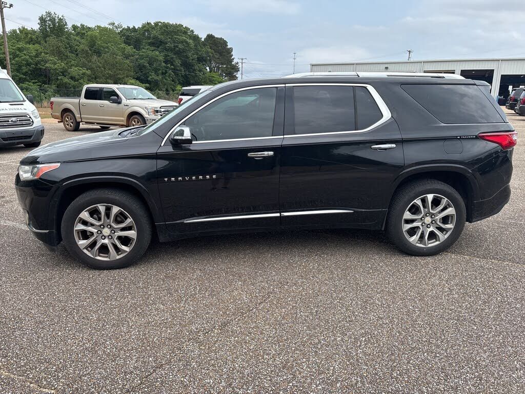 2019 CHEVROLET Traverse