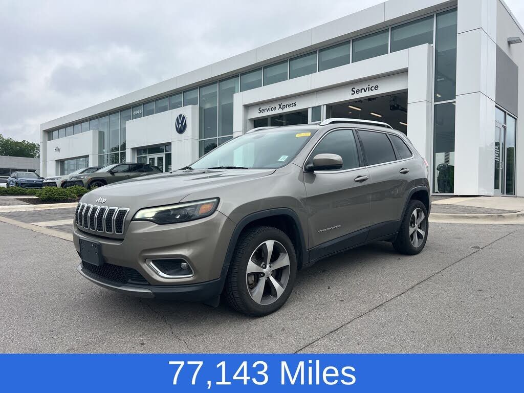 2020 JEEP Cherokee