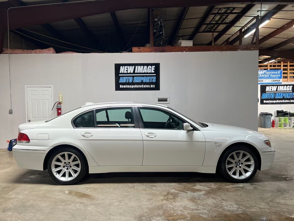 2004 BMW 7 Series