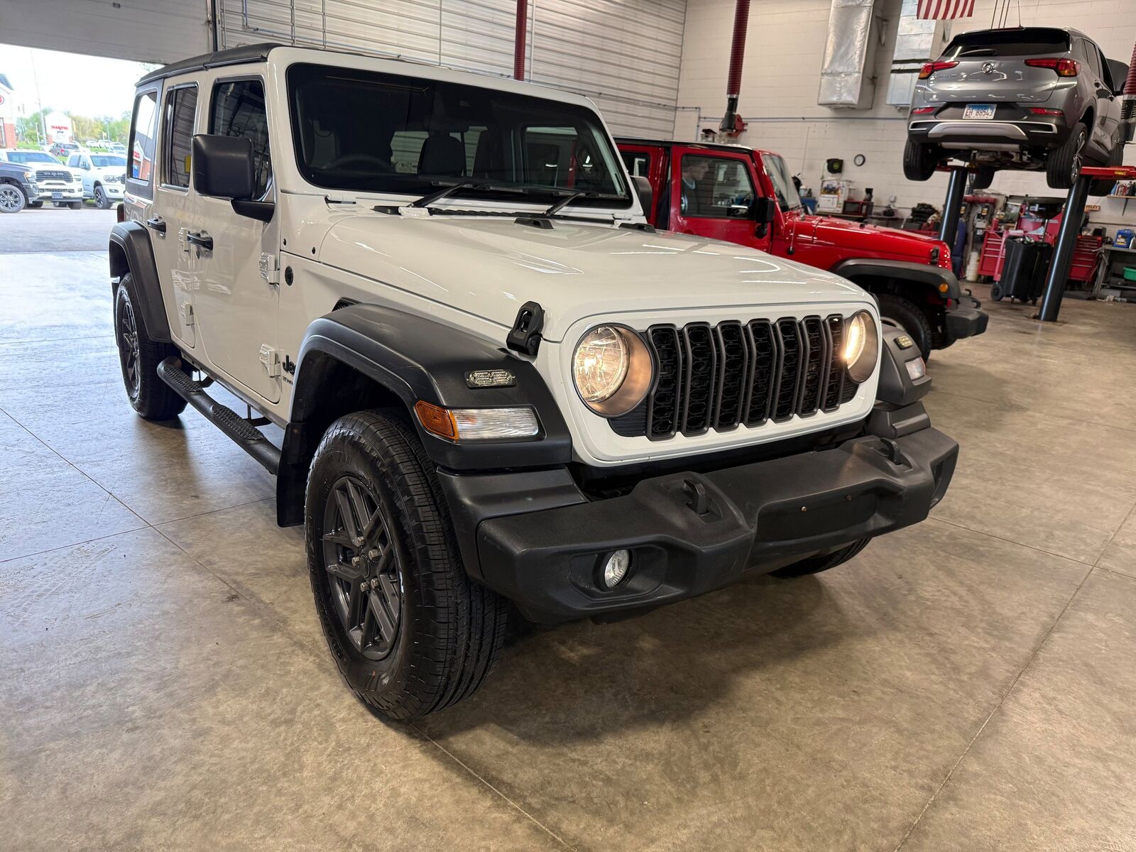 2024 JEEP Wrangler