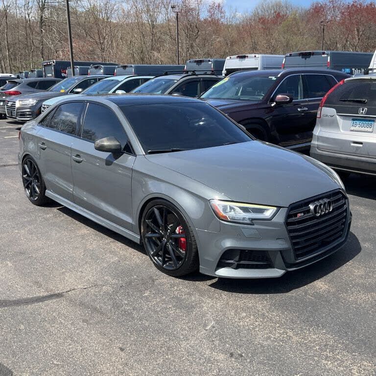 2018 AUDI S3