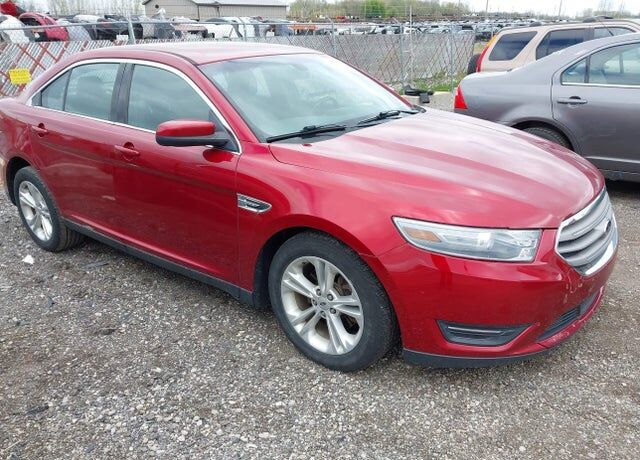 2013 FORD Taurus