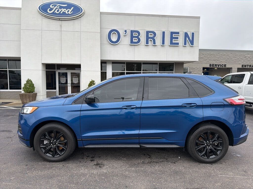2022 FORD Edge