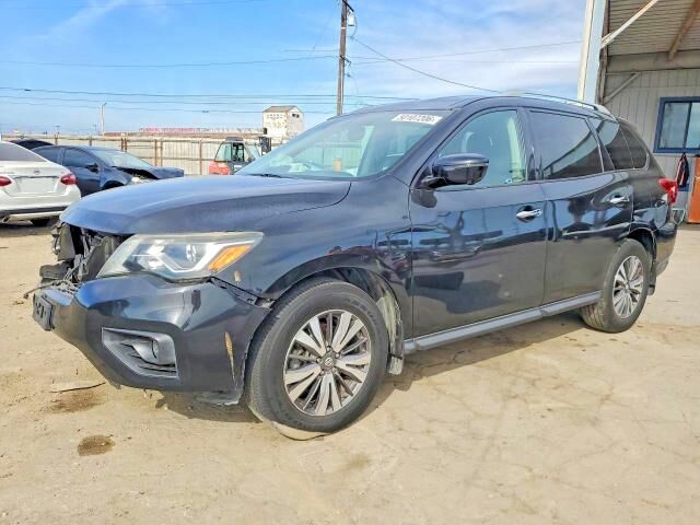 2017 NISSAN Pathfinder