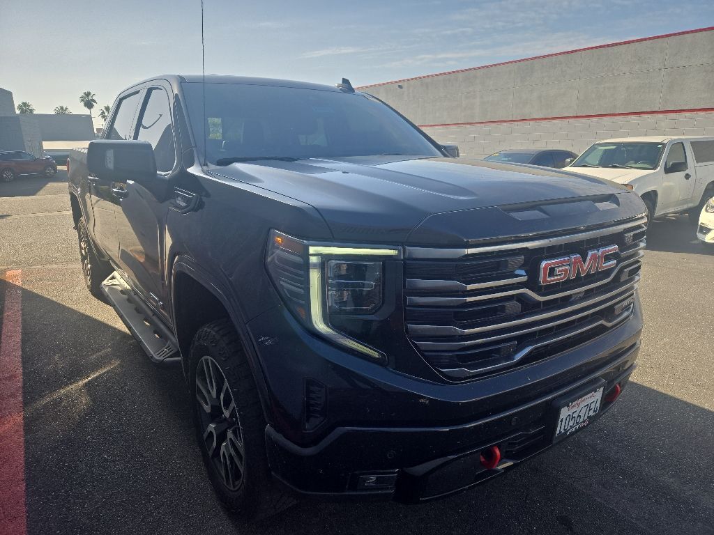2025 GMC Sierra
