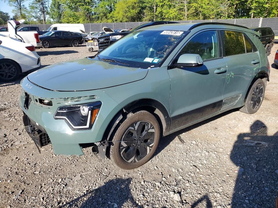 2023 KIA Niro