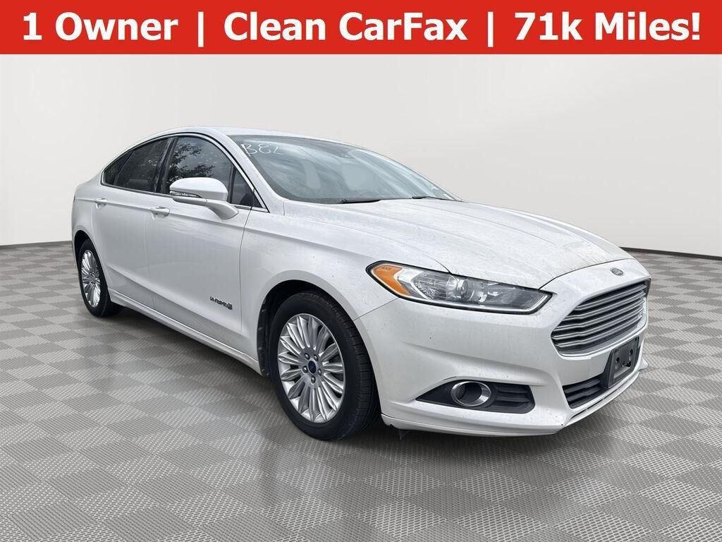 2013 FORD Fusion