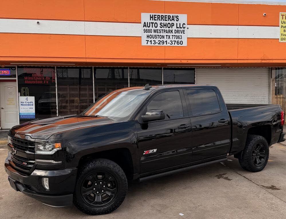 2018 CHEVROLET Silverado