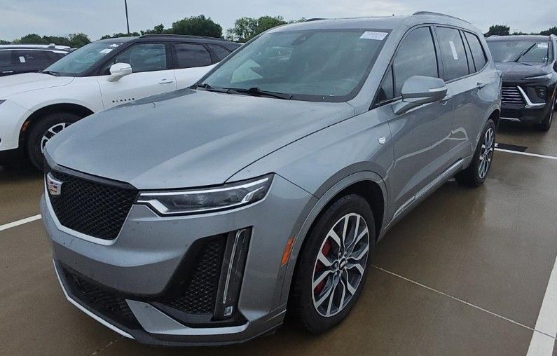 2025 CADILLAC XT6