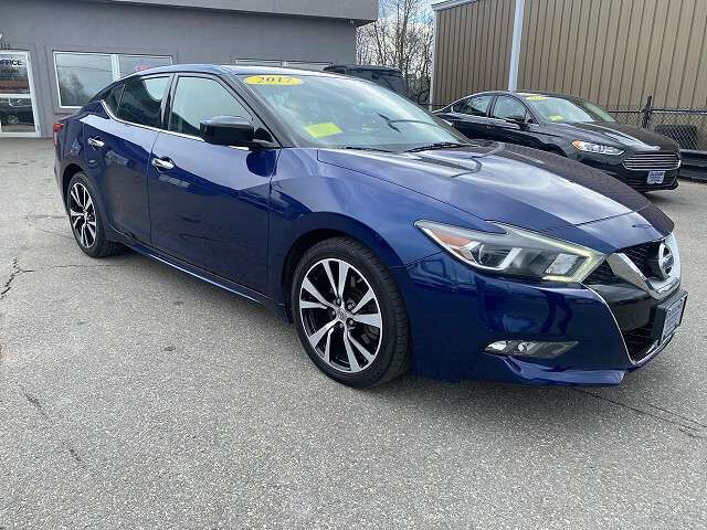 2017 NISSAN Maxima