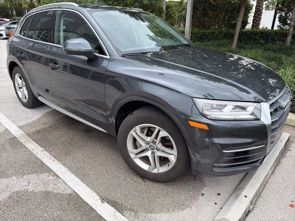 2018 AUDI Q5