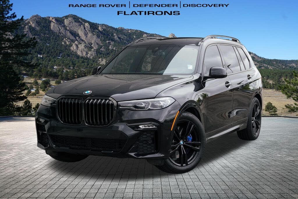 2022 BMW X7