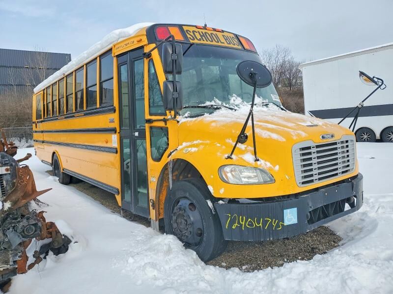 2013 FREIGHTLINER B2 Bus Chassis