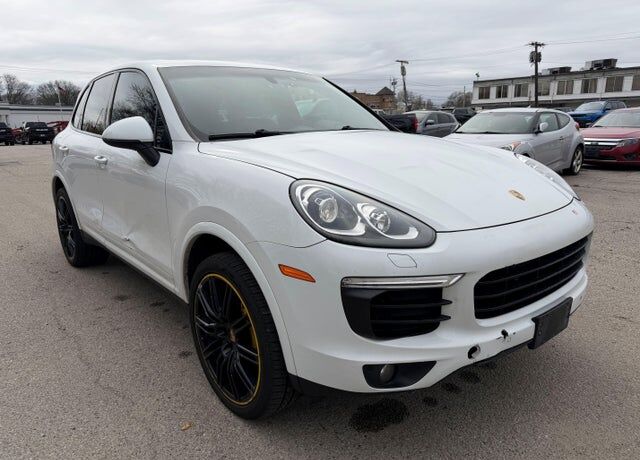 2018 PORSCHE Cayenne