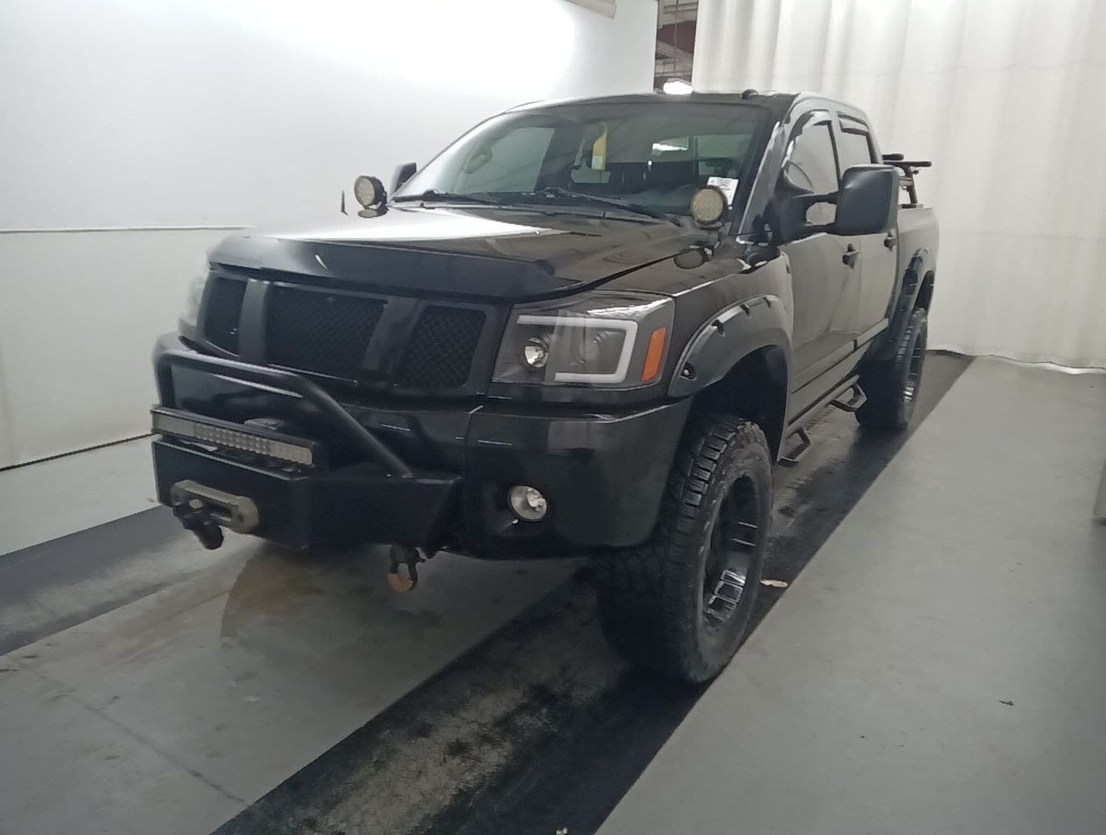 2014 NISSAN Titan