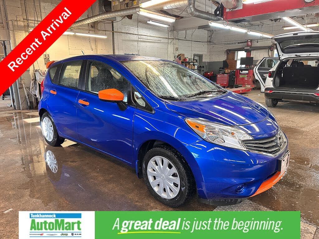 2015 NISSAN Versa