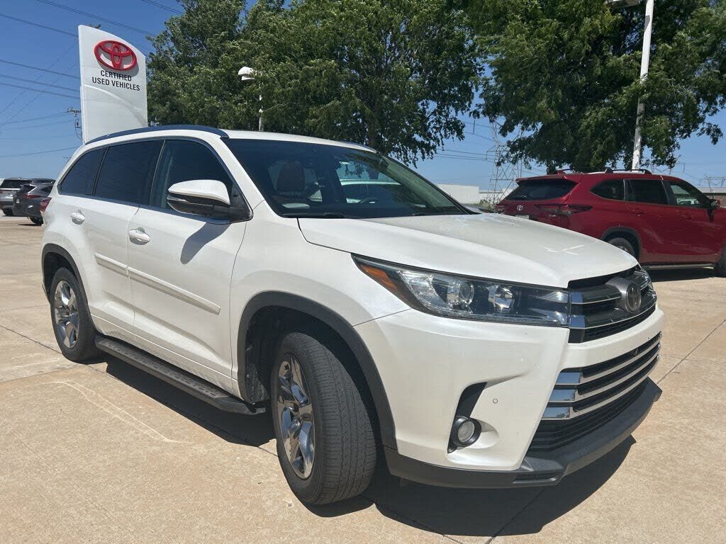 2018 TOYOTA Highlander