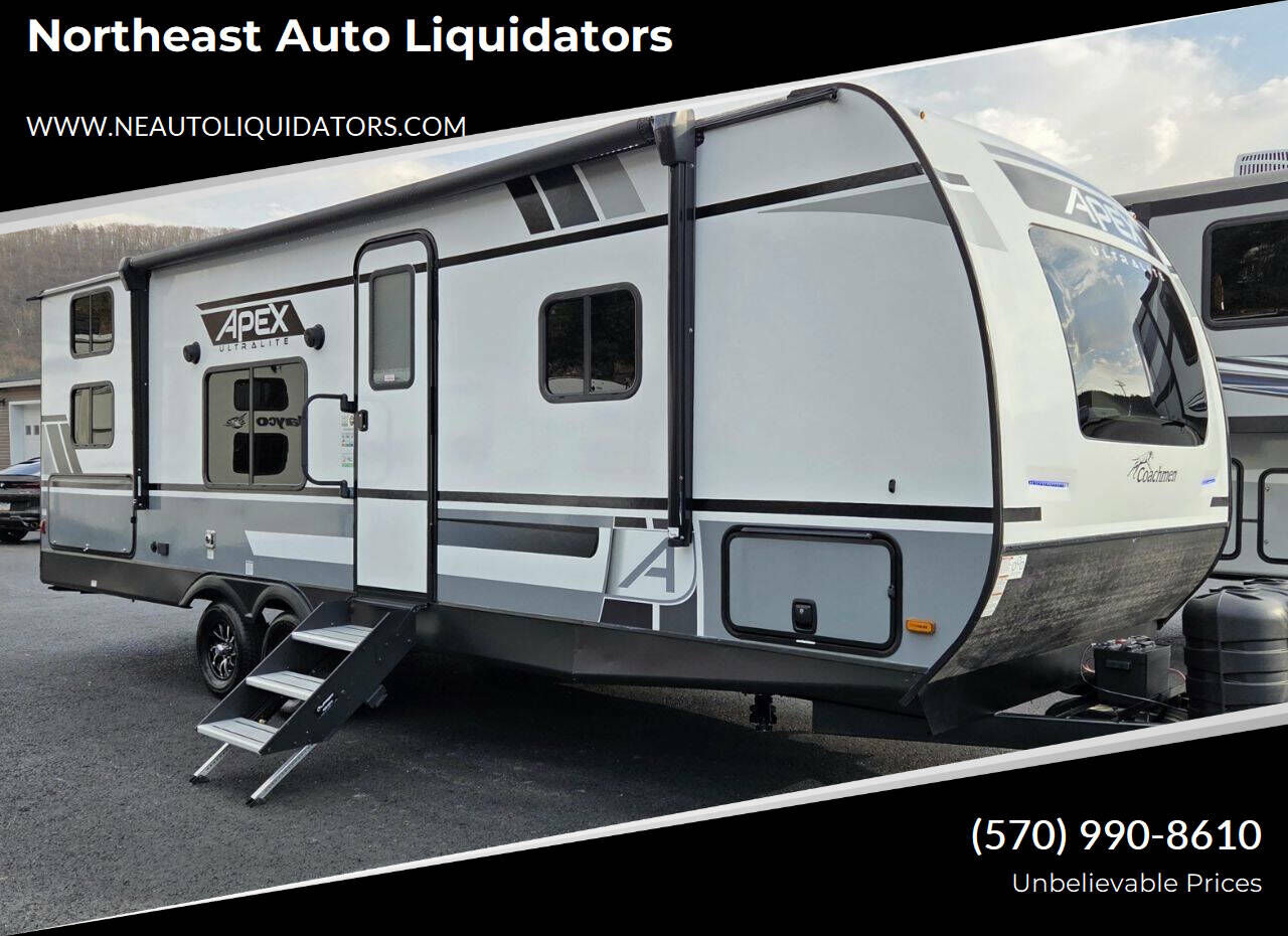 2022 FOREST RIVER Coachmen Apex