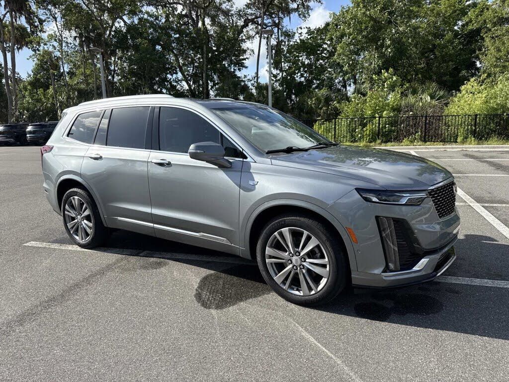2023 CADILLAC XT6