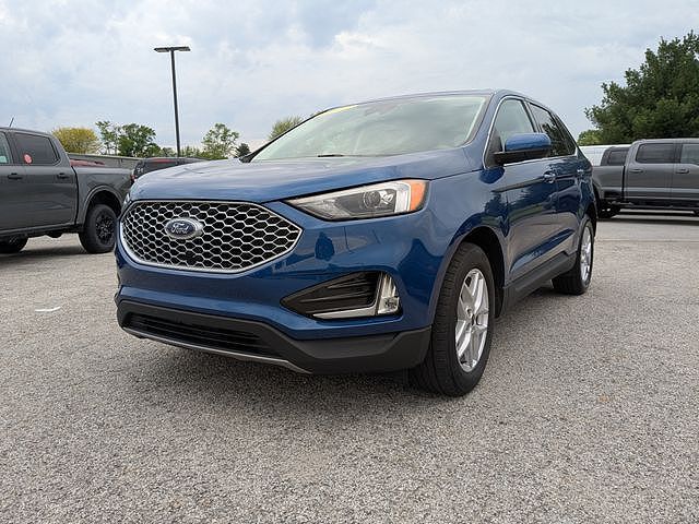 2023 FORD Edge