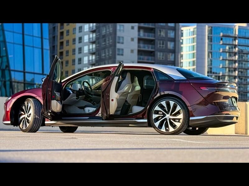 2023 LUCID MOTORS Air