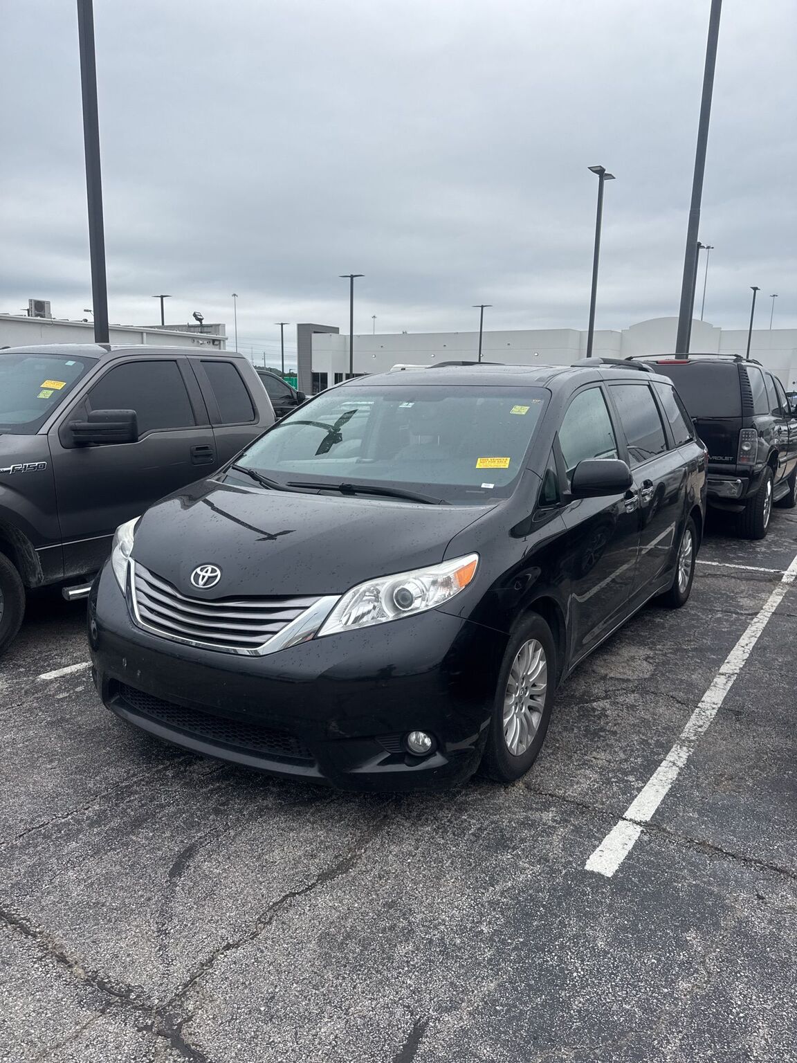 2015 TOYOTA Sienna