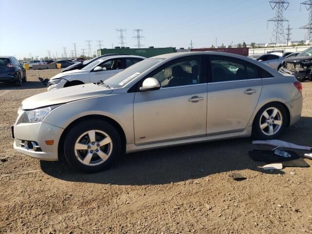 2013 CHEVROLET Cruze