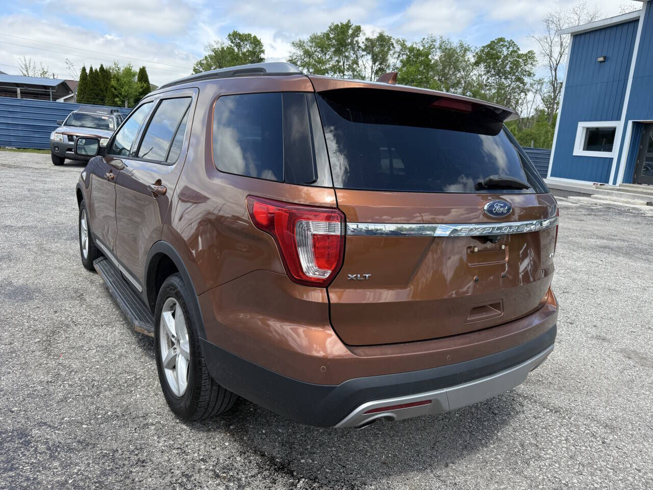 2017 FORD Explorer