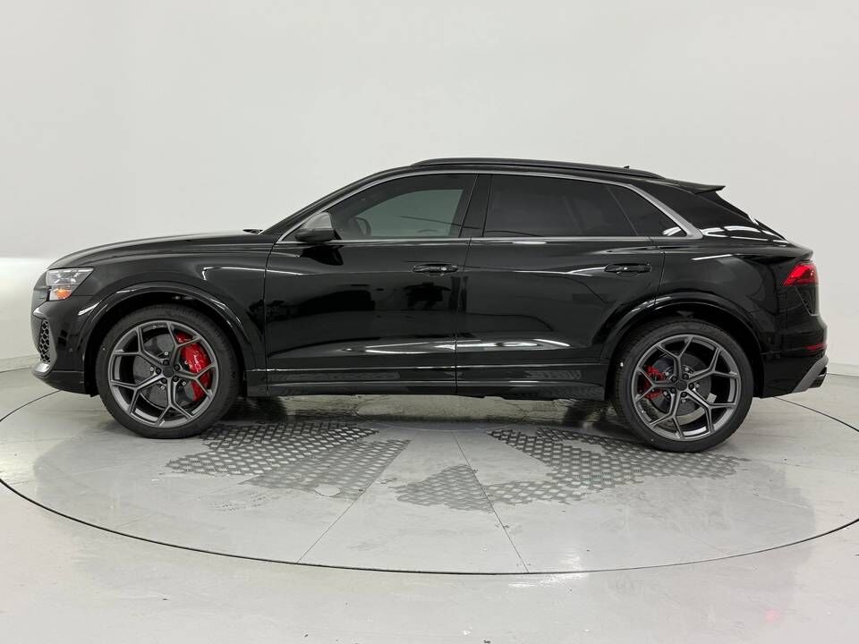 2026 Audi RS Q8