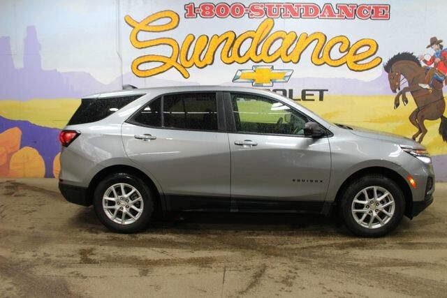 2023 CHEVROLET Equinox