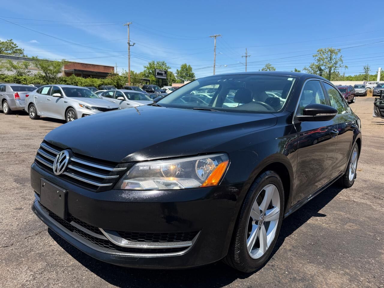 2012 VOLKSWAGEN Passat