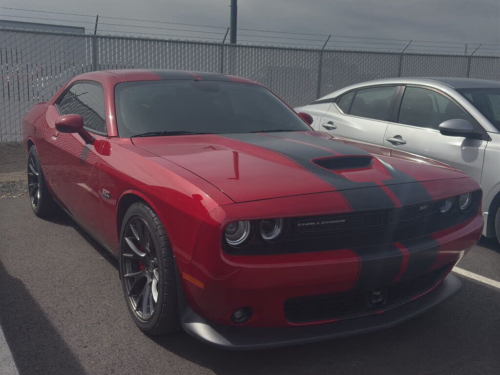 2016 DODGE Challenger