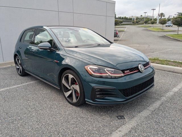 2019 VOLKSWAGEN Golf GTI