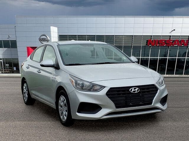 2022 HYUNDAI Accent