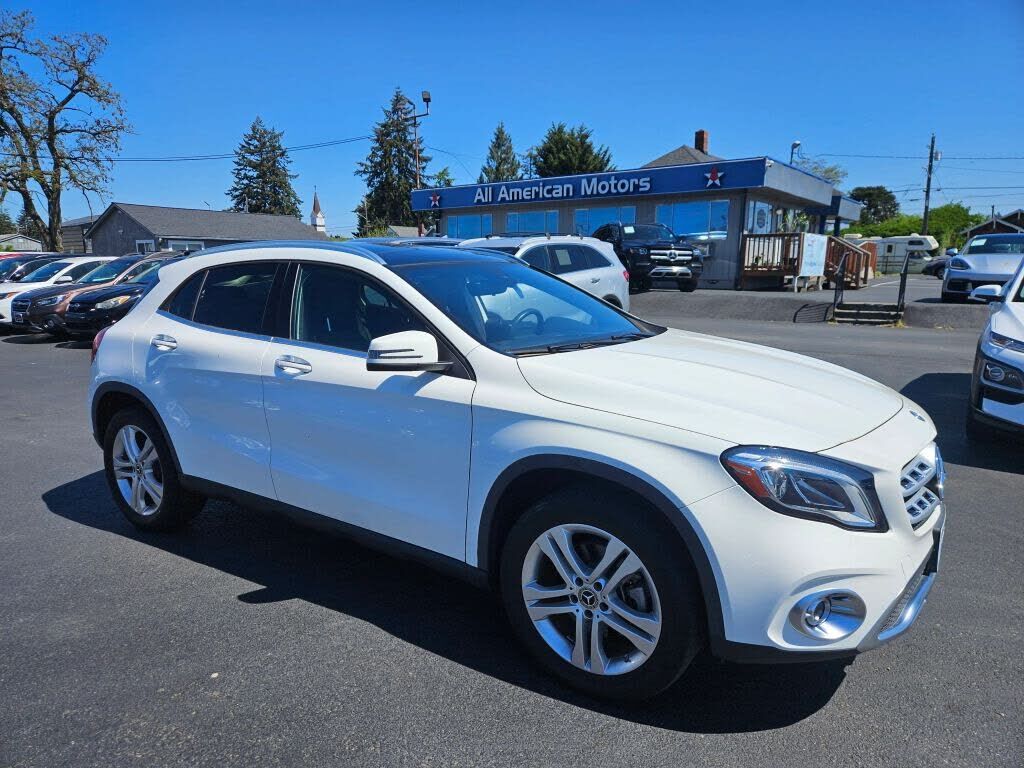 2018 MERCEDES-BENZ GLA-Class