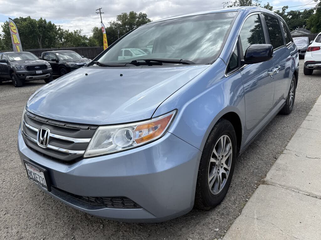 2013 HONDA Odyssey
