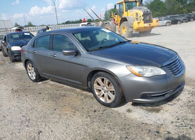 2012 CHRYSLER 200