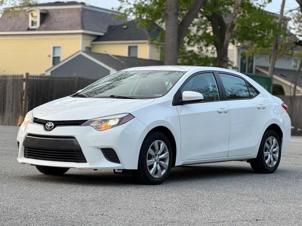 2016 TOYOTA Corolla