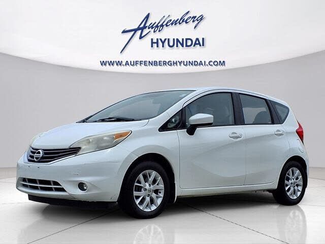 2015 NISSAN Versa