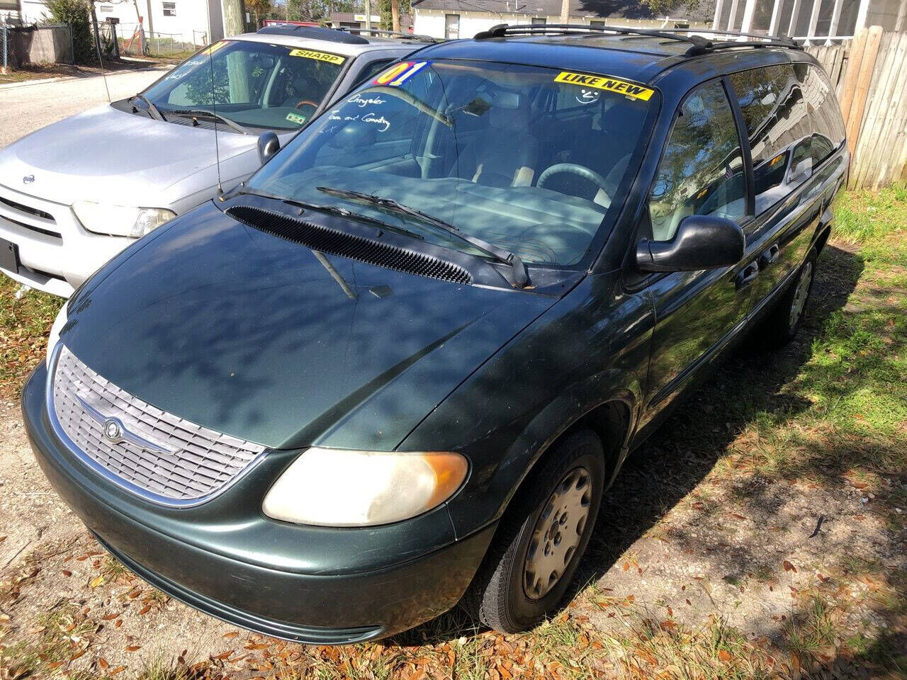 2001 CHRYSLER Town and Country