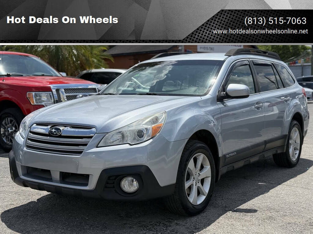 2013 SUBARU Outback