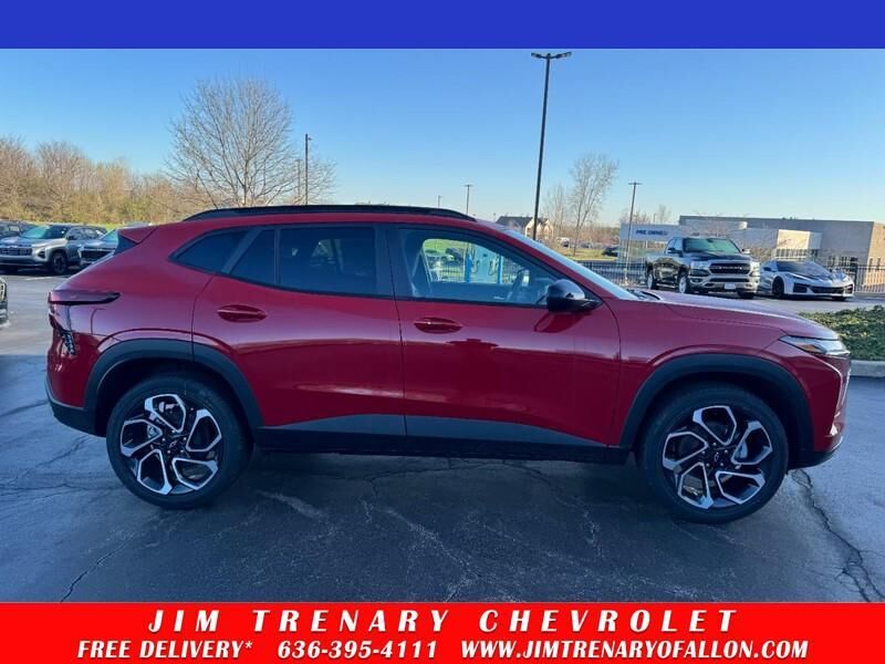 2026 CHEVROLET Trax
