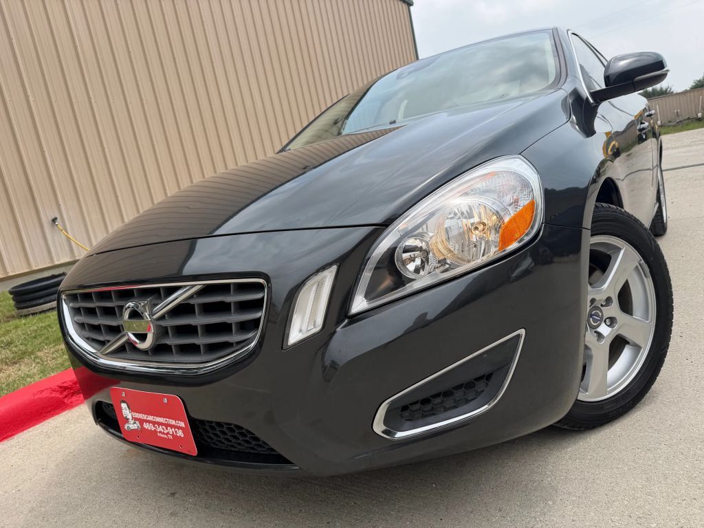 2012 VOLVO S60