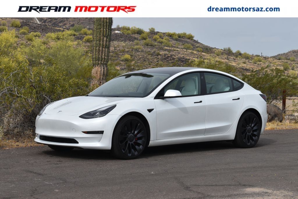 2023 TESLA Model 3