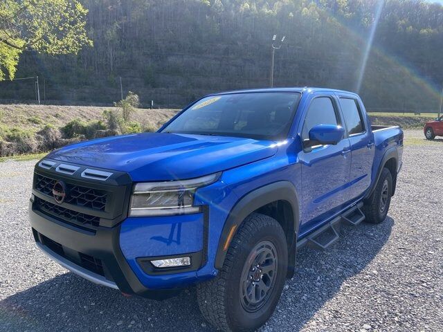 2025 NISSAN Frontier