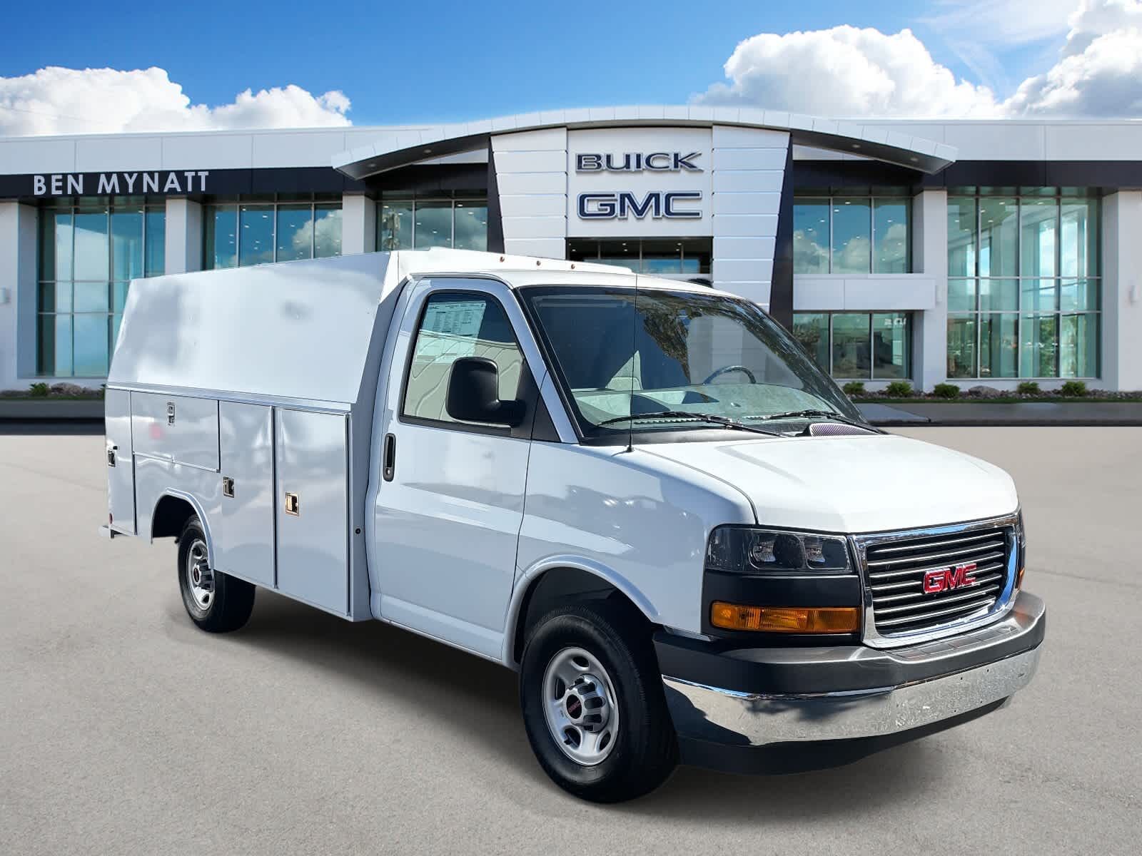 2025 GMC Savana