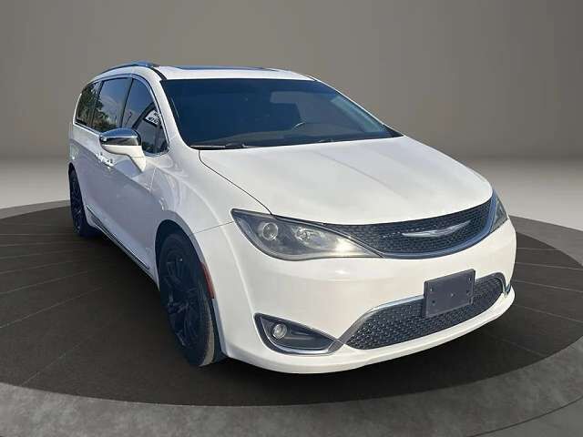 2017 CHRYSLER Pacifica
