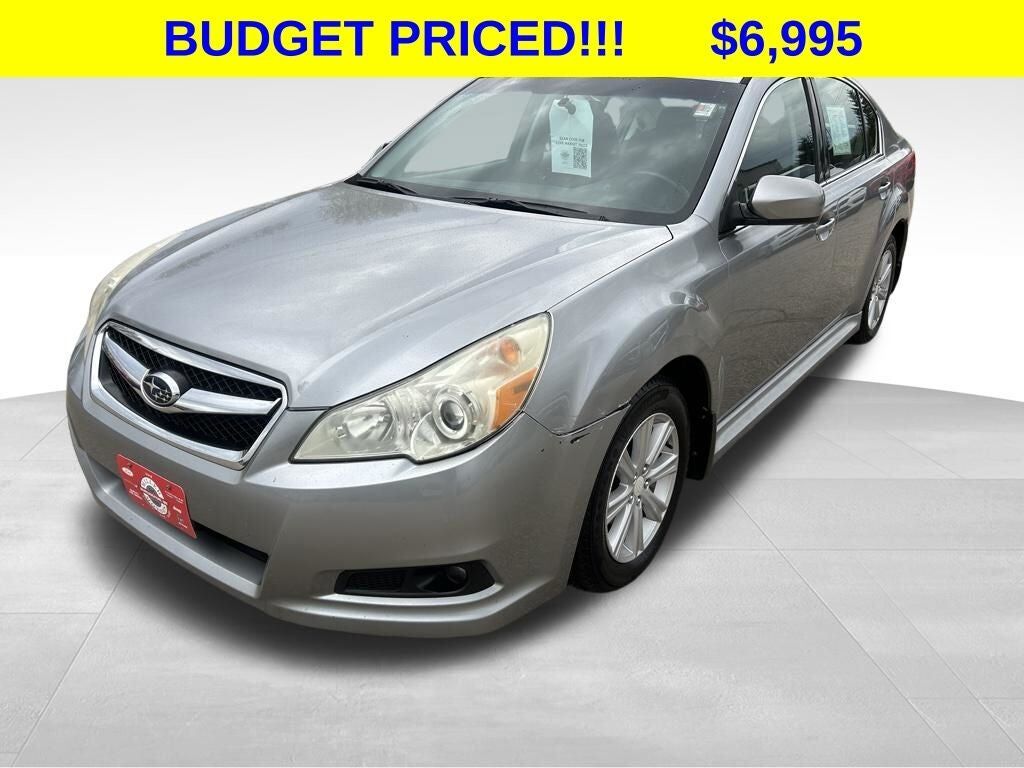 2011 SUBARU Legacy